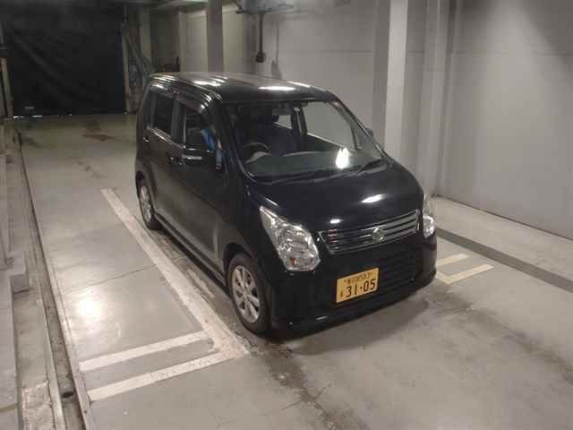 1022 Suzuki Wagon r MH34S 2013 г. (JU Tokyo)